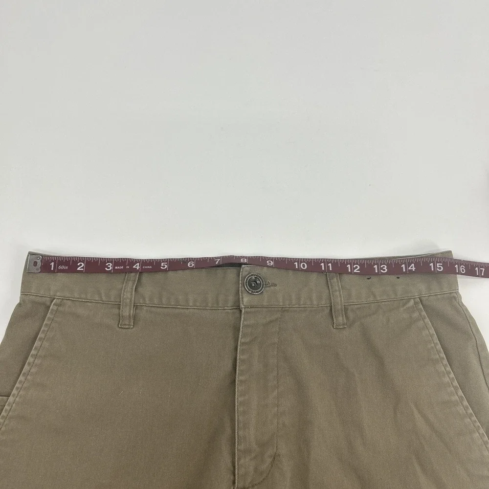 RVCA Shorts Men's Size 31 Beige Flat Front Chino Casual Pockets Week-End Stretch